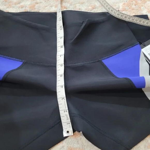 Karma Camille Crop Legging in Surge Blue - Size Large - Picture 8 of 9